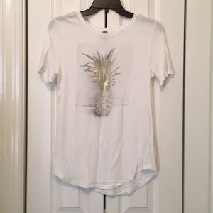 pineapple tee